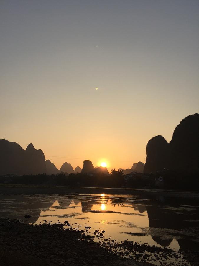 Ladder Inn Yangshuo Esterno foto